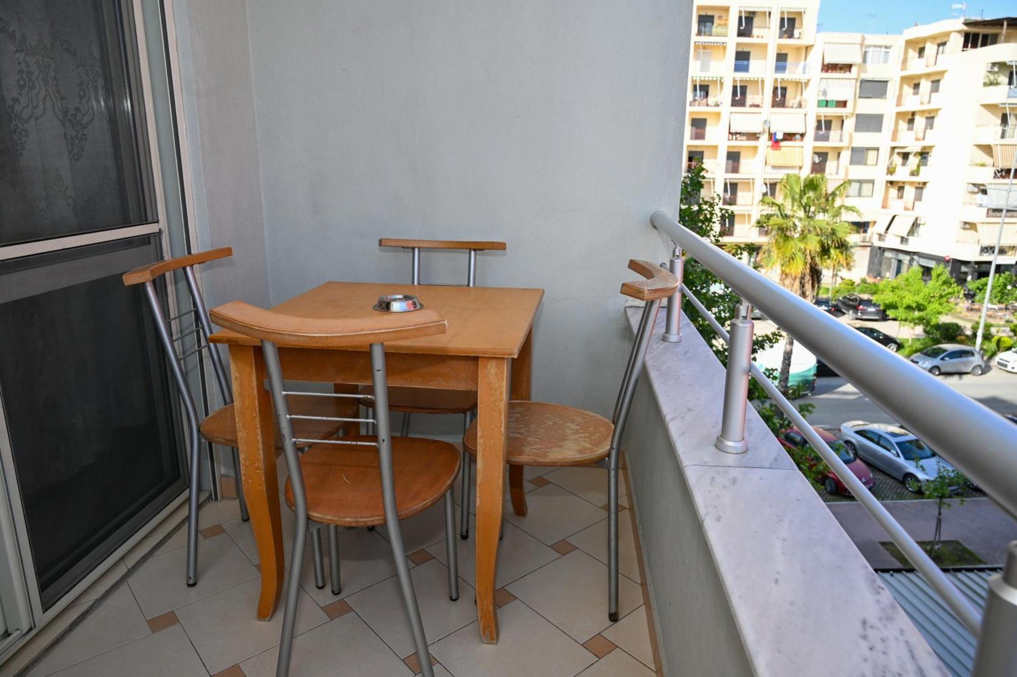 Hotel Vila Emes Durrës Habitación foto